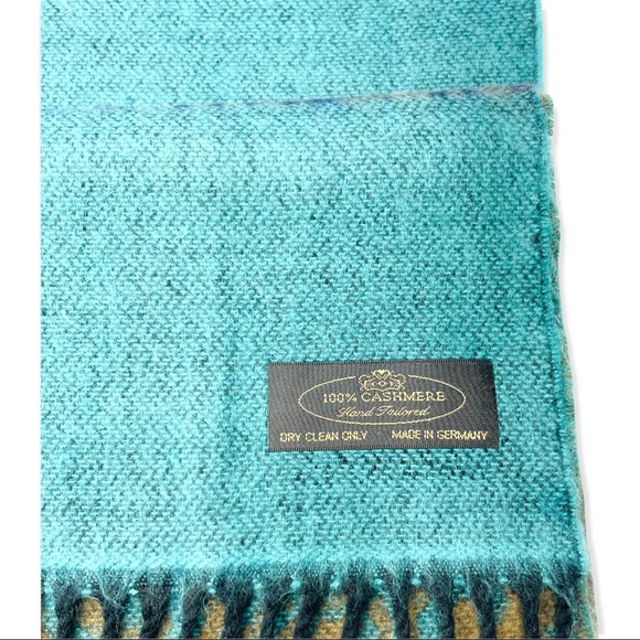 NEW Soft Multicolored Scarf NWOT - Picture 7 of 8